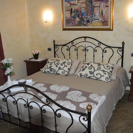 Villa Tre Colli Agri B&B 아리아노이르피노 외부 사진