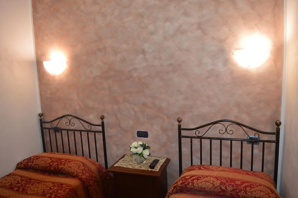 Villa Tre Colli Agri B&B 아리아노이르피노 외부 사진